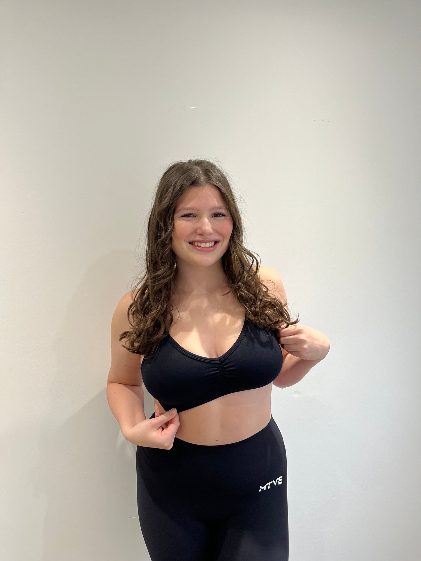 Scrunch Sports Bra - black